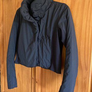 Lululemon Black Cropped size 6